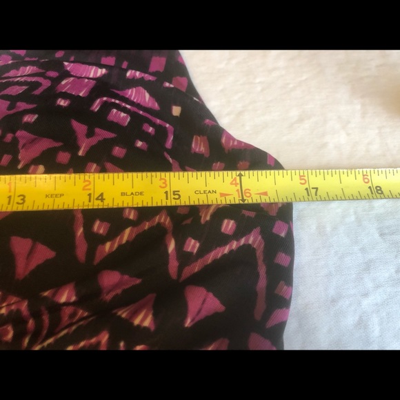 💋Sleeveless Dress. Size 8-10 Medium, $5 or 6 for $15 - Picture 6 of 7